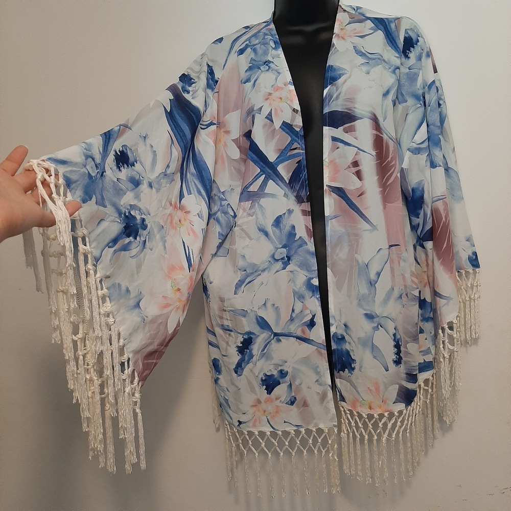 Boston Proper Kimono Top
